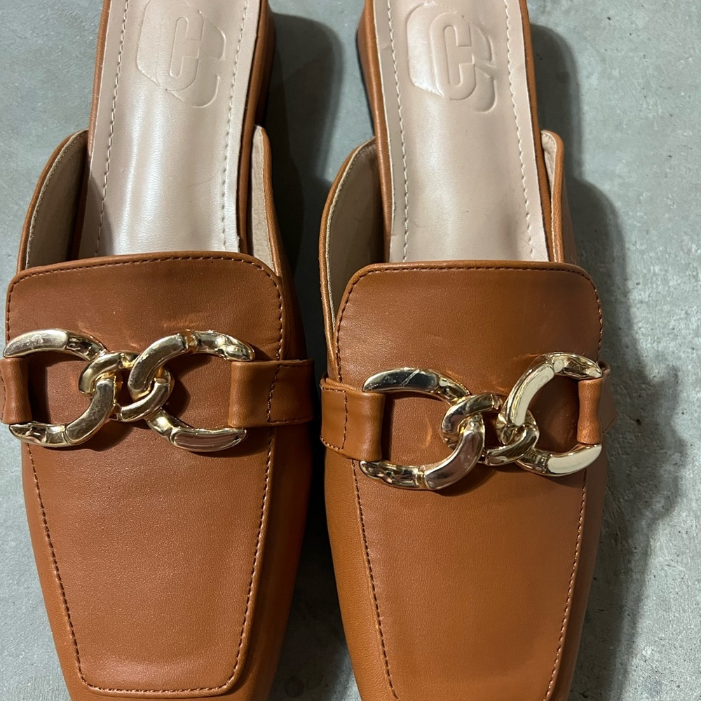 Source Unknown Tan Loafers with Gold Accent